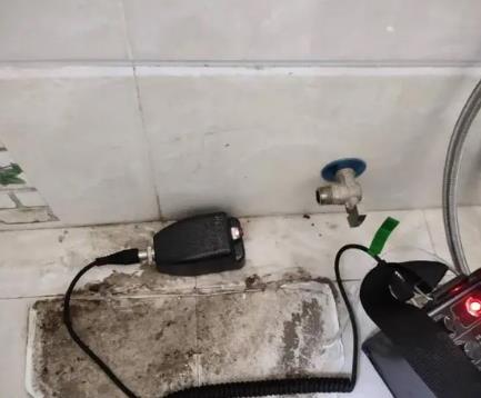 工农屋顶漏水维修公司分享下卫生间漏水的危害及解决方法